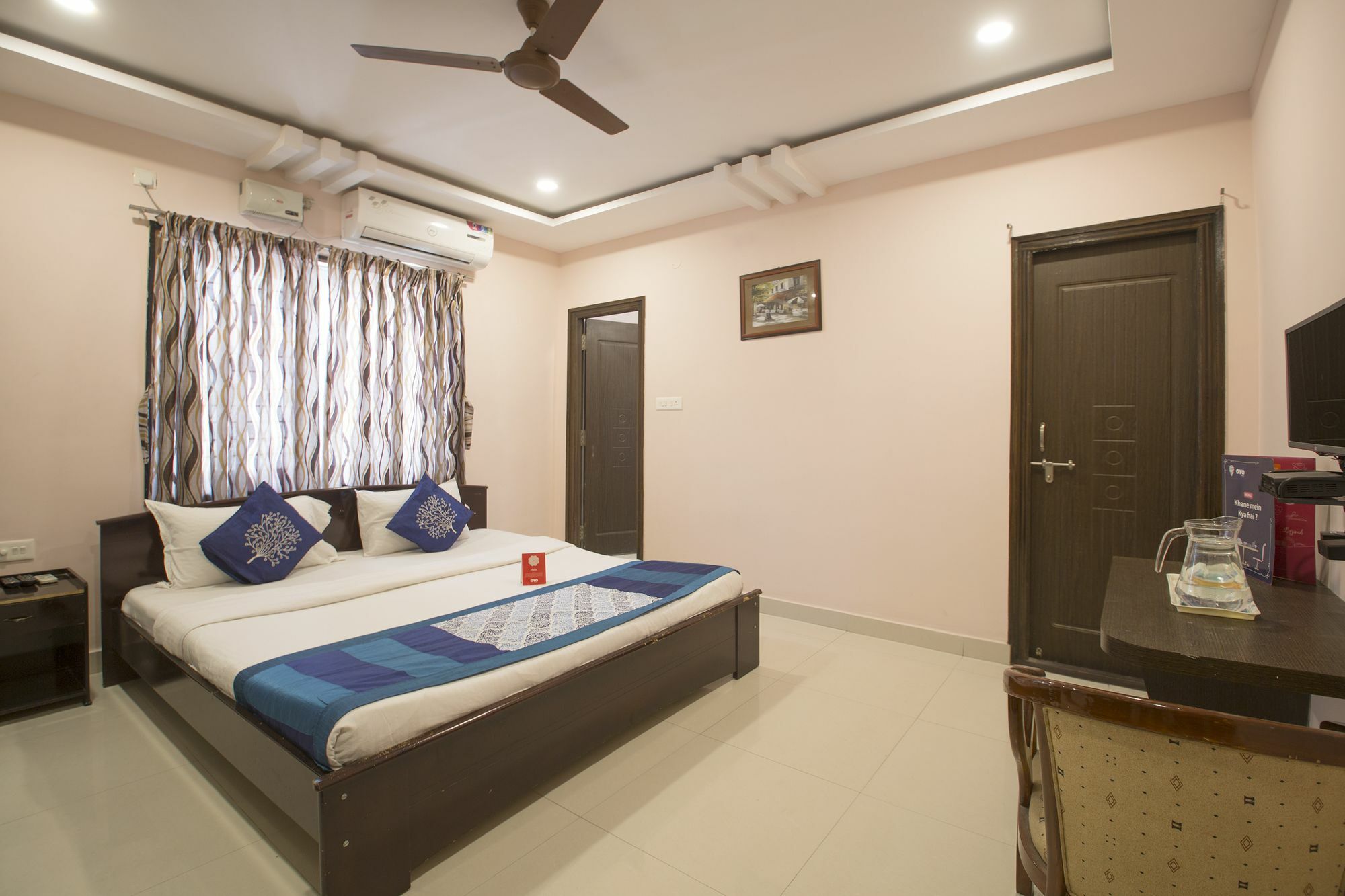 Oyo 10373 Apartment The Icon Homes Hyderabad Exterior foto